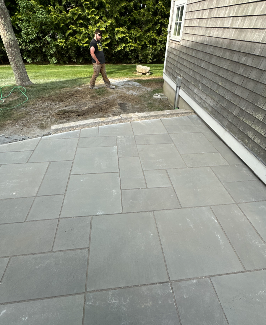 blue stone patio install-009