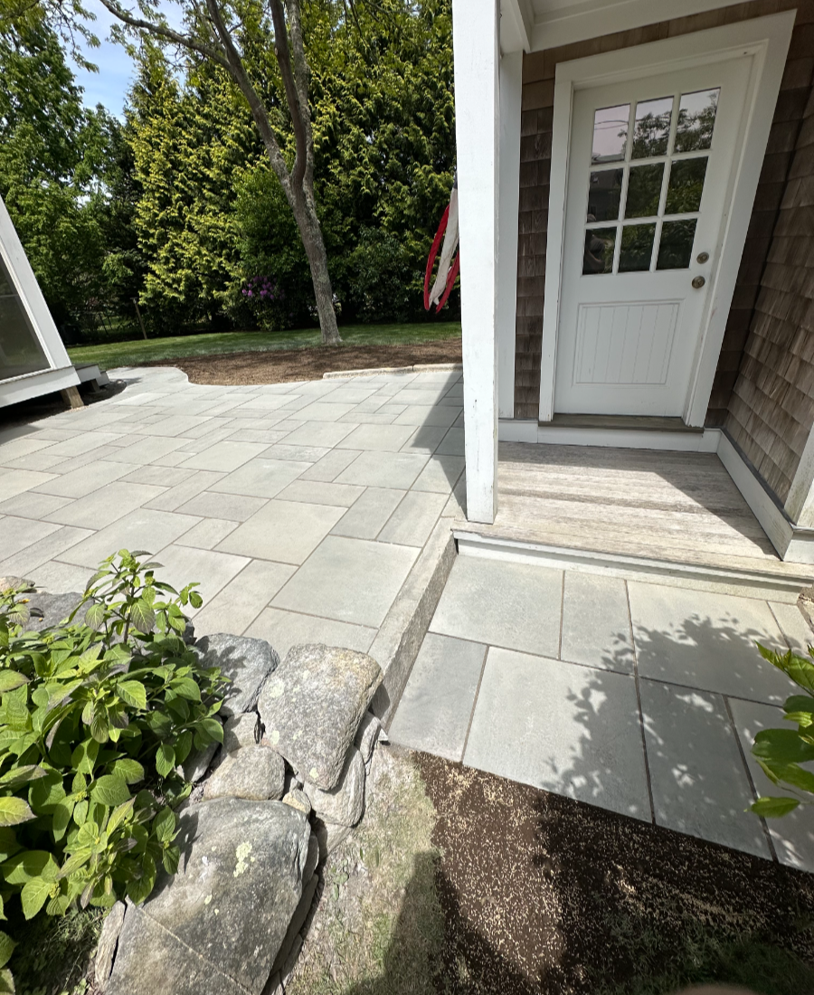 blue stone patio install-010