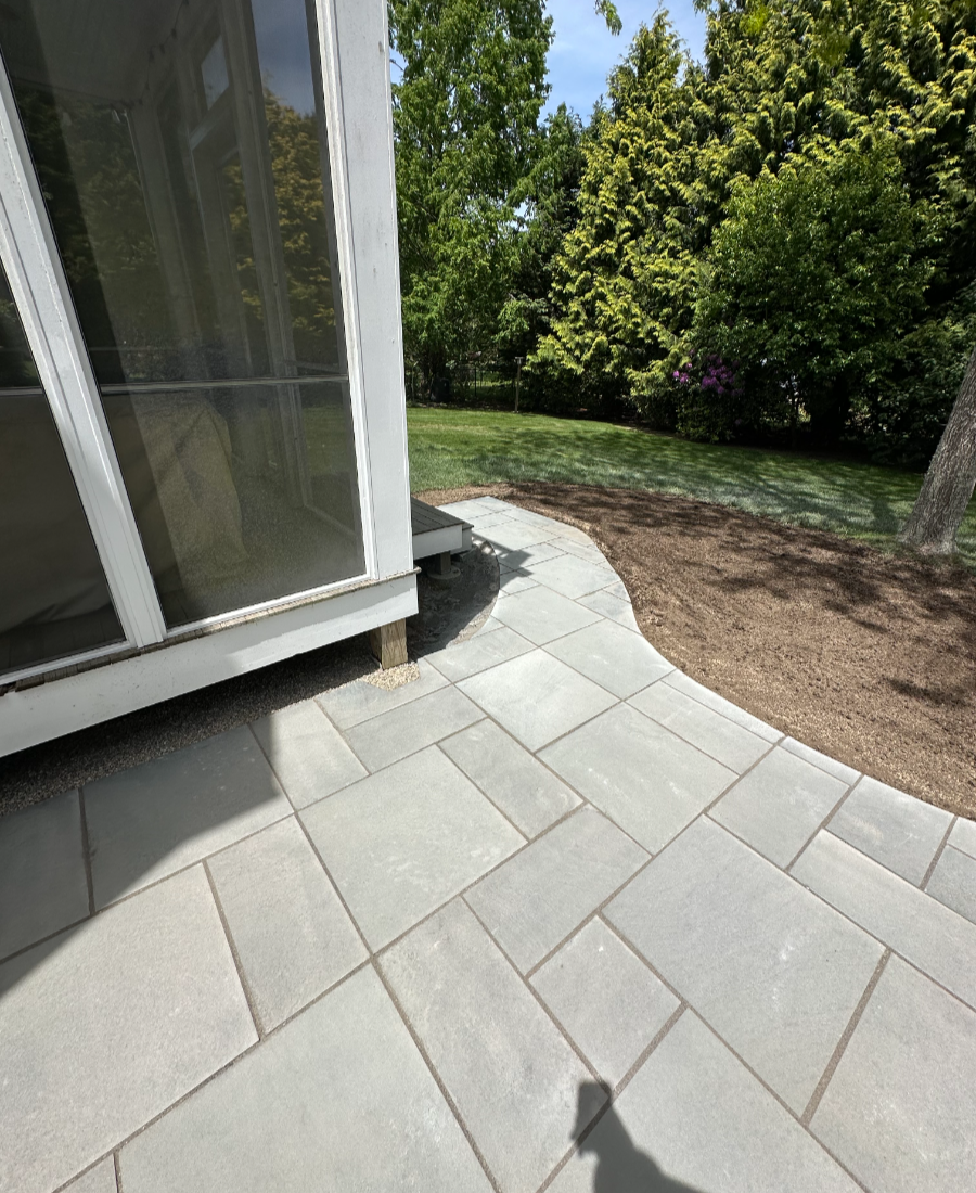 blue stone patio install-015